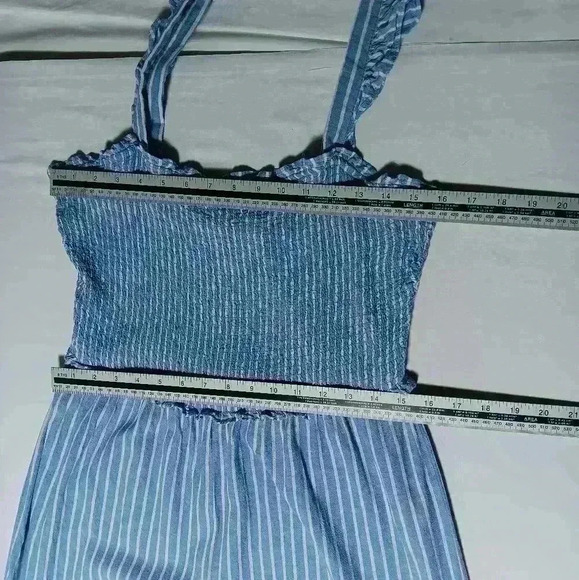 Linen/ Cotton blend wide leg, sleeveless Romper. Ladies Size  L - Picture 5 of 7